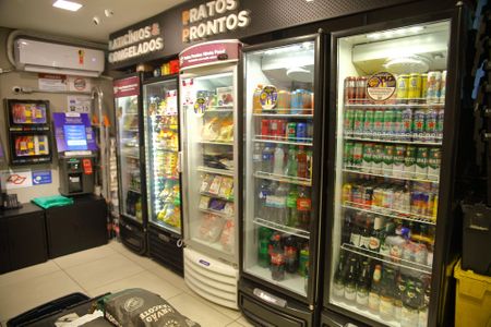 Apartamento à venda com 116m², 3 quartos e 2 vagasMini mercado