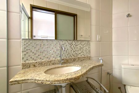 Apartamento à venda com 116m², 3 quartos e 2 vagasBanheiro da Suíte