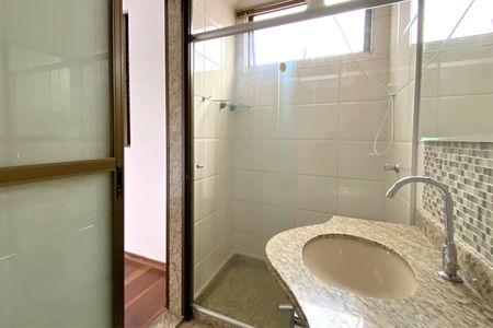 Apartamento à venda com 116m², 3 quartos e 2 vagasBanheiro da Suíte