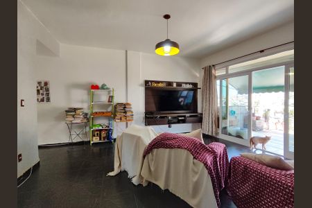 Apartamento à venda com 102m², 4 quartos e 1 vaga Apartamento à venda com 102m², 4 quartos e 1 vagaSala