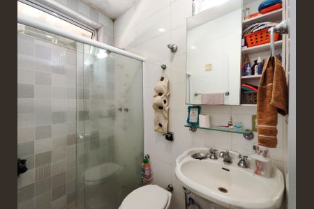 Apartamento à venda com 102m², 4 quartos e 1 vaga Apartamento à venda com 102m², 4 quartos e 1 vagaBanheiro Corredor