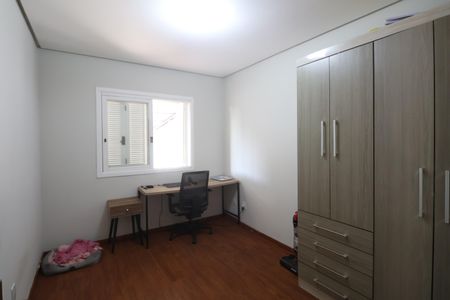Quarto 1 de casa à venda com 2 quartos, 62m² em Guajuviras, Canoas