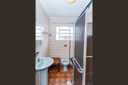 Casa à venda com 300m², 2 quartos e 2 vagasBanheiro