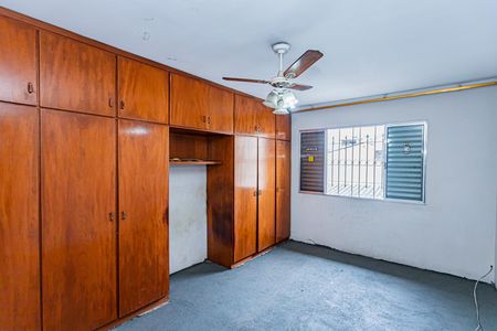 Casa à venda com 300m², 2 quartos e 2 vagasQuarto 2