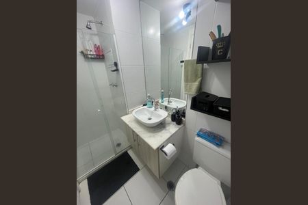 Banheiro de apartamento à venda com 2 quartos, 63m² em Cachambi, Rio de Janeiro