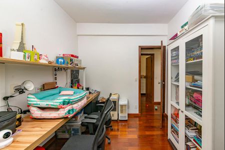 Apartamento para alugar com 137m², 3 quartos e 2 vagas Apartamento para alugar com 137m², 3 quartos e 2 vagasQuarto