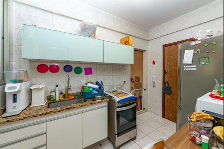 Apartamento para alugar com 137m², 3 quartos e 2 vagas Apartamento para alugar com 137m², 3 quartos e 2 vagasCozinha