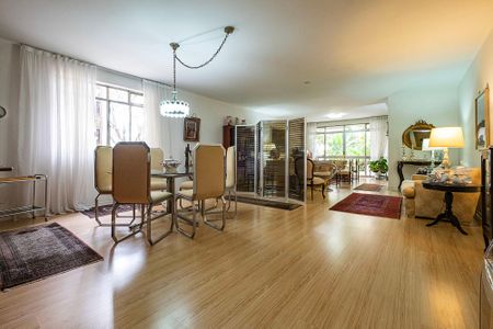 Apartamento à venda com 229m², 3 quartos e 2 vagasSala