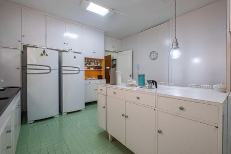 Apartamento à venda com 229m², 3 quartos e 2 vagasCozinha