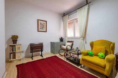 Apartamento à venda com 229m², 3 quartos e 2 vagasQuarto 2