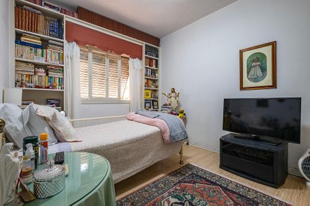 Apartamento à venda com 229m², 3 quartos e 2 vagasQuarto