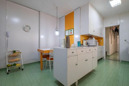 Apartamento à venda com 229m², 3 quartos e 2 vagasCozinha