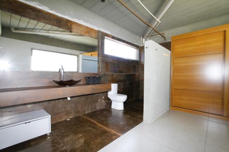Casa para alugar com 400m², 4 quartos e 2 vagasBanheiro da Suíte 4