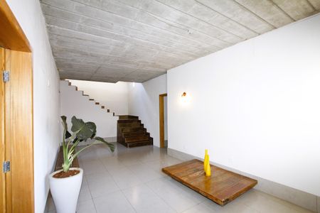 Casa para alugar com 400m², 4 quartos e 2 vagasSala