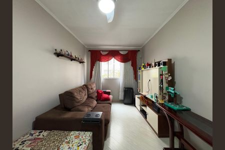 Sala de apartamento à venda com 2 quartos, 60m² em Vila Lutécia, Santo André