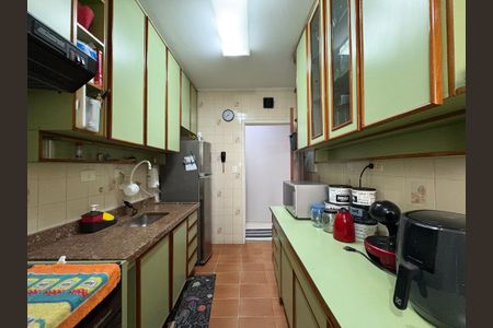 Apartamento à venda com 60m², 2 quartos e 1 vaga Apartamento à venda com 60m², 2 quartos e 1 vagaCozinha