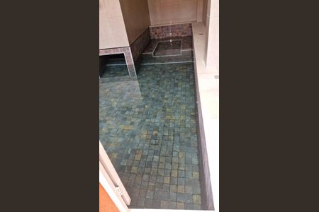 Casa à venda com 600m², 4 quartos e 4 vagas Casa à venda com 600m², 4 quartos e 4 vagasPátio