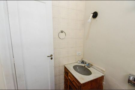 Apartamento à venda com 55m², 2 quartos e sem vagaBanheiro Social