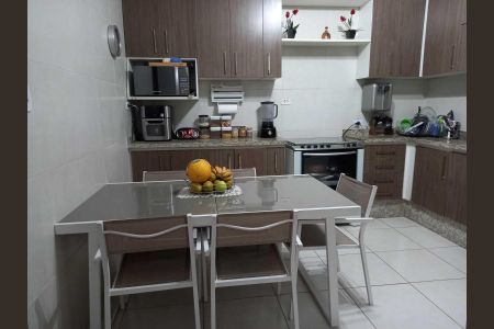 Casa à venda com 3 quartos, 140m² em Barcelona, São Caetano do Sul