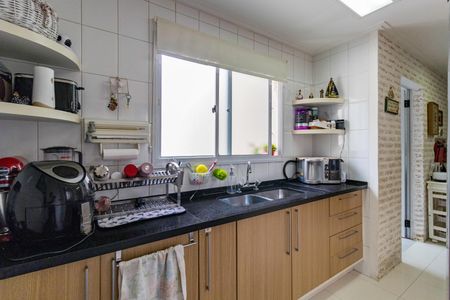 Apartamento à venda com 118m², 3 quartos e 2 vagasCozinha