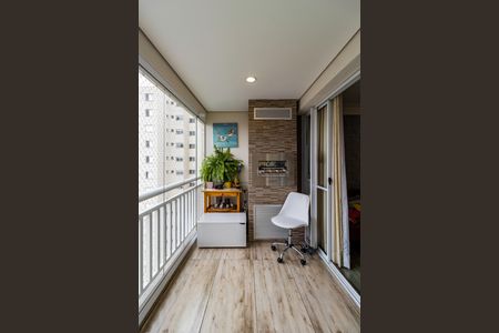 Varanda da Sala de apartamento à venda com 3 quartos, 118m² em Vila Sonia, São Paulo