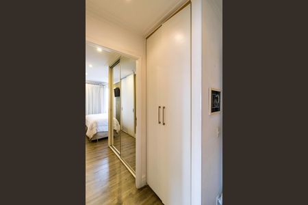 Apartamento à venda com 118m², 3 quartos e 2 vagasQuarto