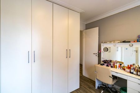 Apartamento à venda com 118m², 3 quartos e 2 vagasQuarto 2