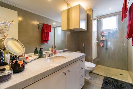 Apartamento à venda com 118m², 3 quartos e 2 vagasBanheiro do Quarto 3