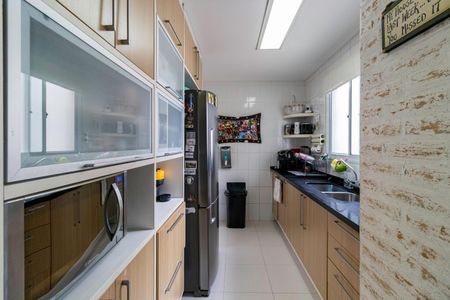 Apartamento à venda com 118m², 3 quartos e 2 vagasCozinha