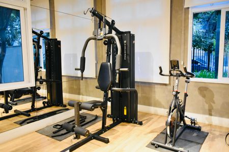 Apartamento para alugar com 97m², 2 quartos e 1 vaga Apartamento para alugar com 97m², 2 quartos e 1 vagaÁrea comum - Academia