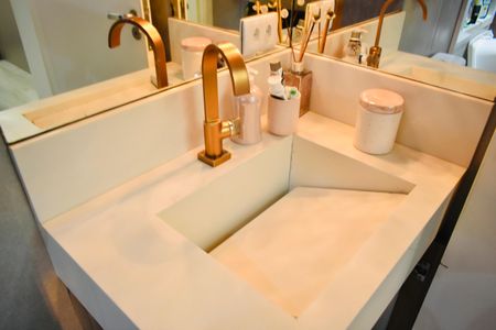 Apartamento para alugar com 97m², 2 quartos e 1 vaga Apartamento para alugar com 97m², 2 quartos e 1 vagaBanheiro da Suíte