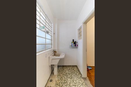 Apartamento para alugar com 130m², 2 quartos e sem vagaÁrea de Serviço