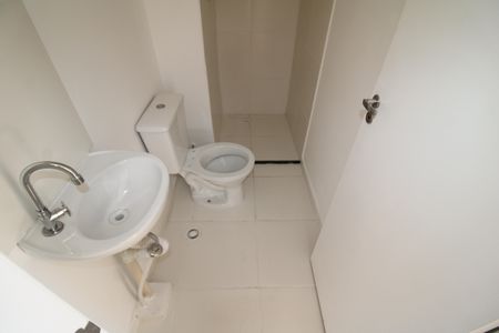 Apartamento para alugar com 35m², 2 quartos e sem vagaBanheiro