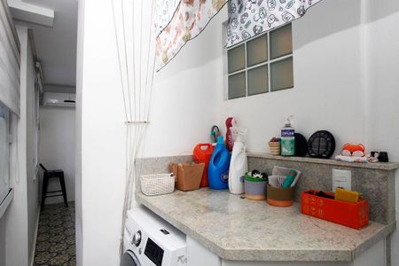 Apartamento à venda com 151m², 3 quartos e sem vagaÁrea de Serviço