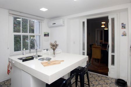 Apartamento à venda com 151m², 3 quartos e sem vagaCozinha