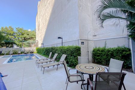 Apartamento para alugar com 31m², 1 quarto e sem vagaÁrea comum - Piscina