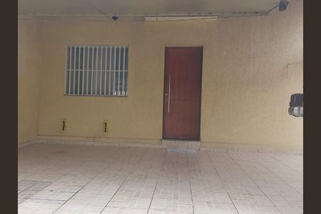 Casa à venda com 68m², 2 quartos e 2 vagasGaragem 