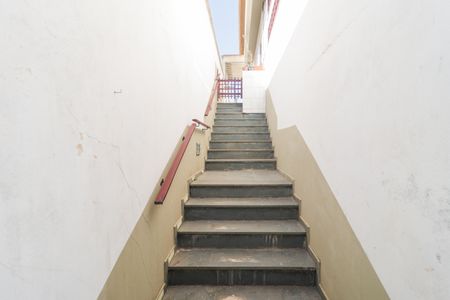 Casa à venda com 504m², 4 quartos e 8 vagasEscada