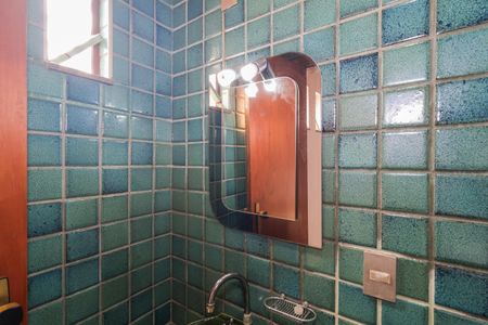 Casa à venda com 504m², 4 quartos e 8 vagasLavabo