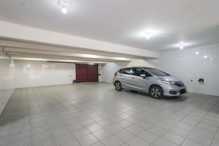 Casa à venda com 504m², 4 quartos e 8 vagasGaragem
