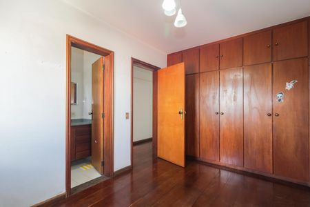 Casa à venda com 504m², 4 quartos e 8 vagasSuíte 4