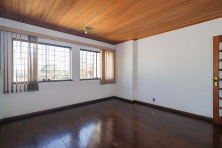 Casa à venda com 504m², 4 quartos e 8 vagasSala 2