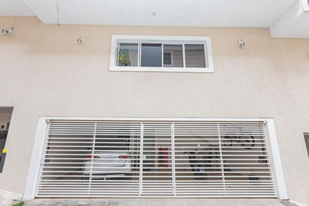 Casa de condomínio à venda com 157m², 3 quartos e 3 vagasFachada