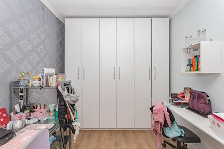 Casa de condomínio à venda com 157m², 3 quartos e 3 vagasQuarto 2