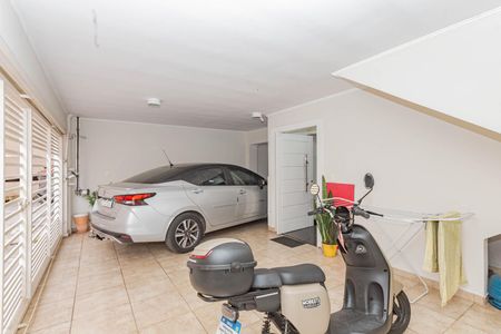 Casa de condomínio à venda com 157m², 3 quartos e 3 vagasGaragem