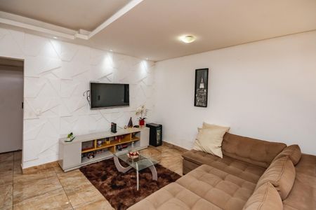 Casa à venda com 300m², 2 quartos e 5 vagasSala