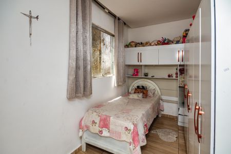 Casa à venda com 300m², 2 quartos e 5 vagasQuarto