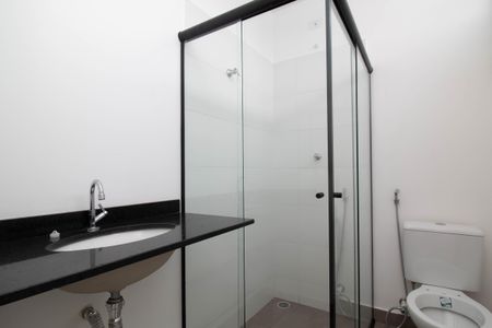 Apartamento para alugar com 100m², 3 quartos e 1 vaga Apartamento para alugar com 100m², 3 quartos e 1 vagaBanheiro da Suíte 1