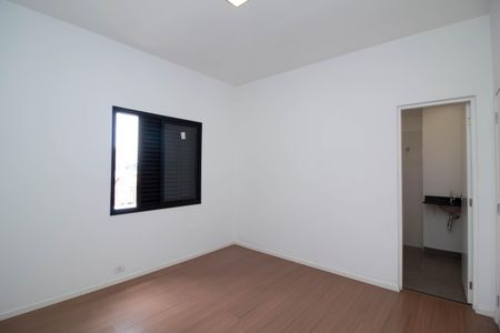 Apartamento para alugar com 100m², 3 quartos e 1 vaga Apartamento para alugar com 100m², 3 quartos e 1 vagaSuíte 2