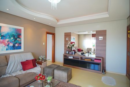 Sala de apartamento para alugar com 3 quartos, 110m² em Navegantes, Porto Alegre